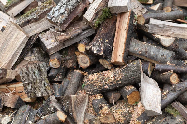Natürlicher Holzhintergrund Nahaufnahme Aus Gehäckseltem Brennholz Brennholzstapel Die Vorbereitung Des — Stockfoto