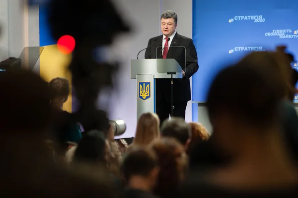 Tisková konference prezidenta Ukrajiny petro poroshenko — Stock fotografie