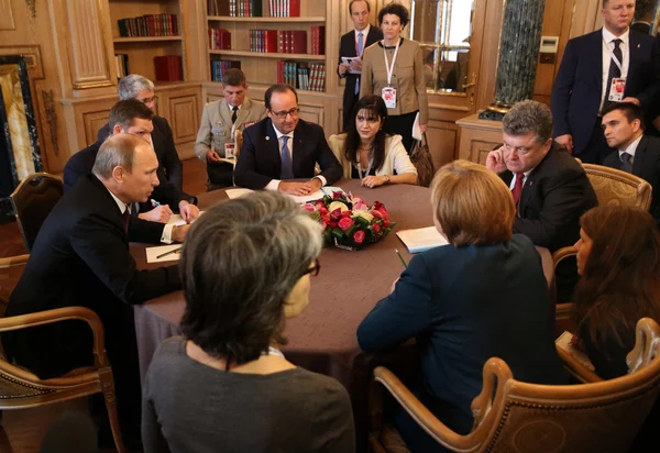 Meeting on ASEM summit of European and Asian leaders — Stock Photo, Image