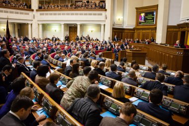 yeni seçilen Verkhovna Rada Ukrayna