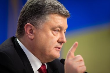Basın toplantısında Ukrayna Poroshenko Başkan