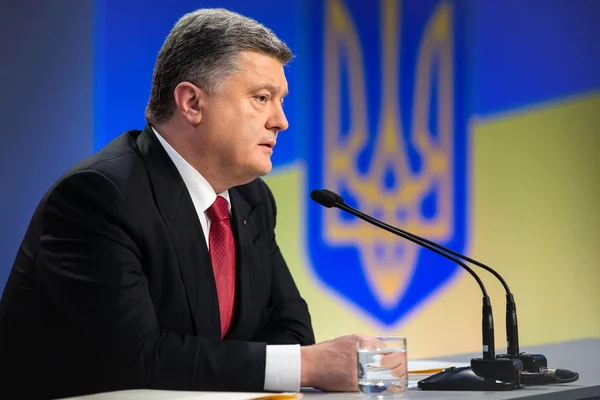 Presskonferens av President av Ukraina Poroshenko — Stockfoto