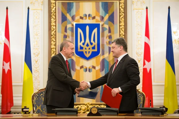 Recep Tayyip Erdogan and Petro Poroshenko — Stock Photo, Image