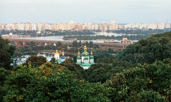 Panorama över staden Kiev — Stockfoto