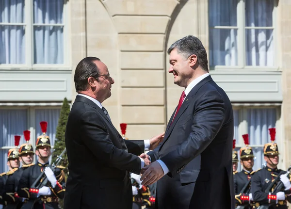 Petro Poroshenko and Francois Hollande