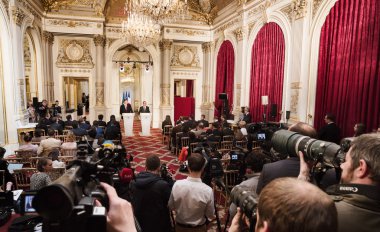 Petro Poroshenko ve Francois Hollande basın konferansı