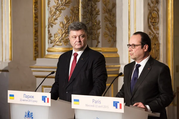 Persconferentie van Petro Poroshenko en Francois Hollande — Stockfoto