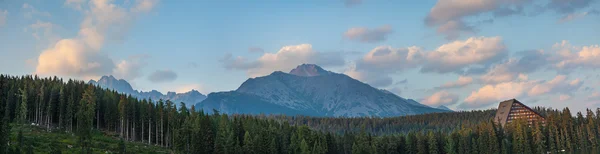 Clouds over the mountains in High Tatras — Stock Photo, Image