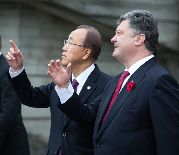 Petro Poroshenko and Ban Ki-moon — Stock Photo, Image