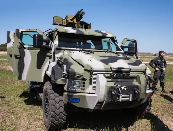 Зброї для армії України — стокове фото
