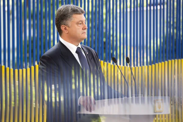 Presskonferens av Ukraina petro poroshenko ordförande — Stockfoto