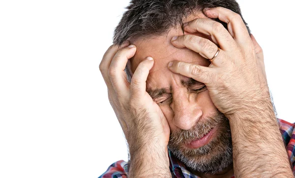 Älterer Mann leidet unter Kopfschmerzen — Stockfoto