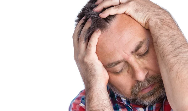 Älterer Mann leidet unter Kopfschmerzen — Stockfoto