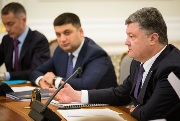 Petro Poroshenko and Volodymyr Groisman