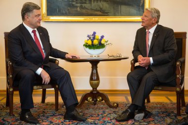 Petro Poroshenko ve Joachim Gauck