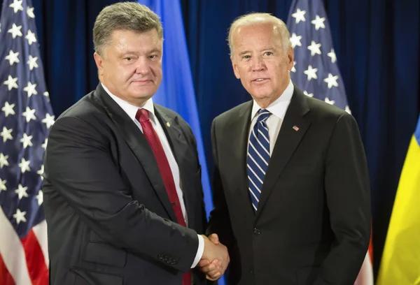 Petro Poroshenko och Joe Biden — Stockfoto