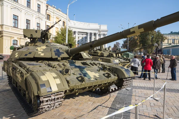 Выставка военной техники в Киеве — стоковое фото