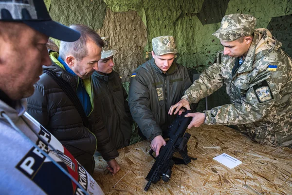 Exhibition of military equipment in Kiev — Stock Photo, Image