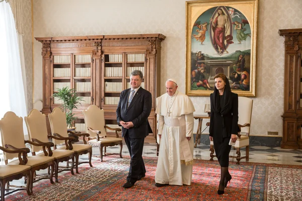 Petro Poroshenko en paus Francis — Stockfoto