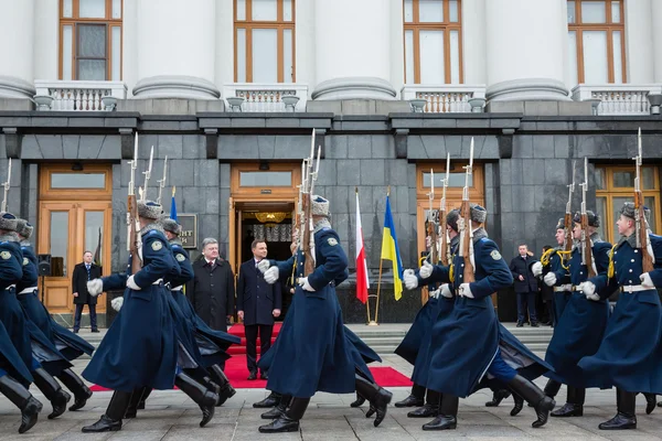 Petro Poroshenko e Andrzej Duda. Reunião em Kiev . — Fotografia de Stock