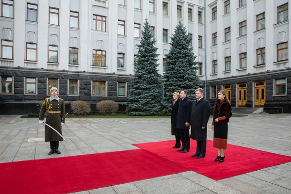 Petro Poroshenko and Andrzej Duda. Meeting in Kiev. — Stockfoto