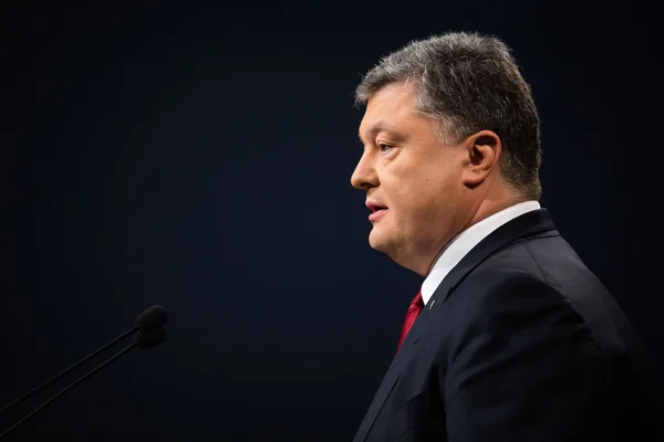 Persconferentie van de president van Oekraïne petro poroshenko — Stockfoto