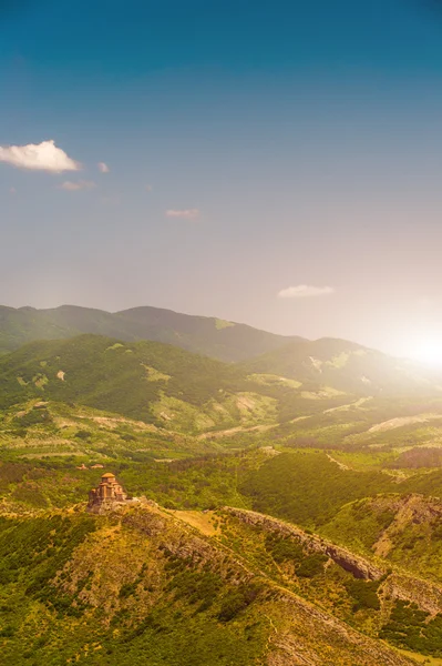 Majestic sunset in the mountains landscape. — Stock Photo, Image