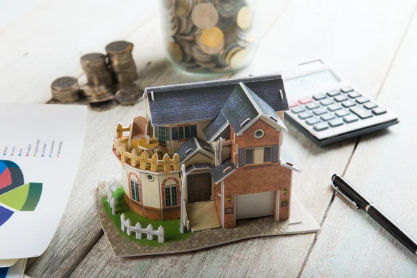 Immobilienkredit auf dem Tisch — Stockfoto