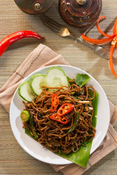 Mie goreng, mi goreng, indonesian fried noodles — Stock Photo, Image