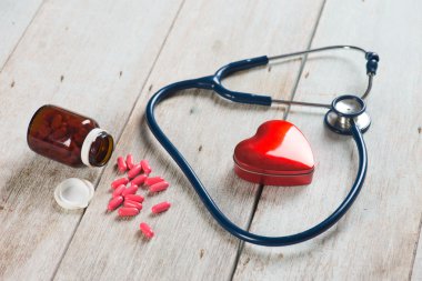 stetoskop ve kalp sağlık