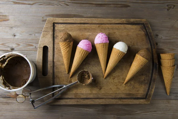 Helado de vainilla cremoso — Foto de Stock