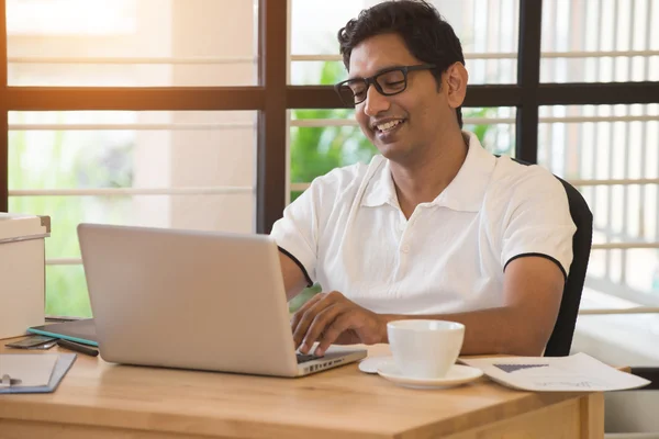 Indian businessman working from home office — Stock Photo, Image