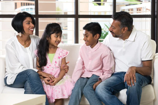 Happy indian family — Stock Photo, Image