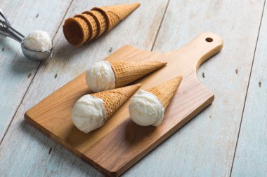 vanilyalı dondurma ile hazırlık