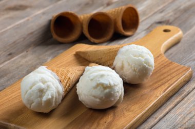 vanilyalı dondurma ile hazırlık