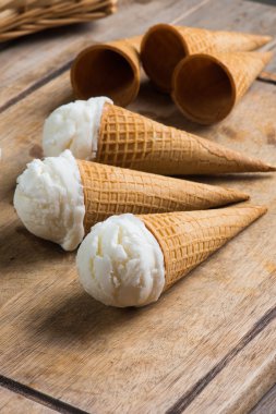 vanilyalı dondurma ile hazırlık