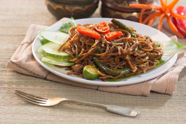 Asian spicy fried noodle — Stock Photo, Image