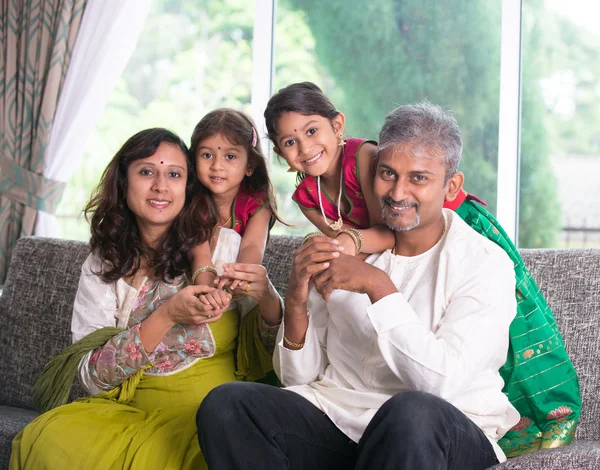 Happy indian family — Stock Photo, Image