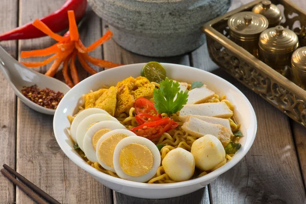 Makaron curry laksa — Zdjęcie stockowe