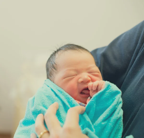 Asian newborn at hospital — Stock Photo, Image