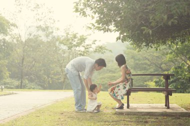 Asya aile oyun ve zevk