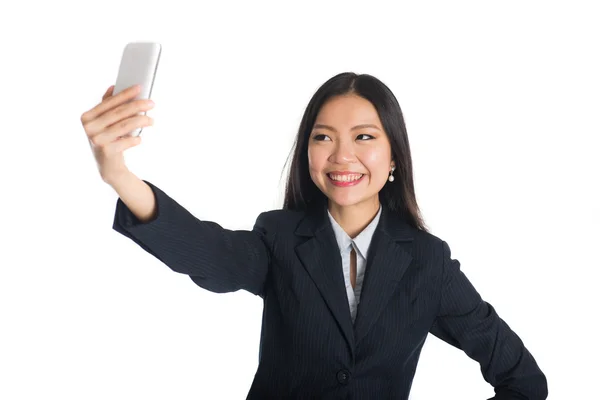 Asya iş kadını selfie — Stok fotoğraf