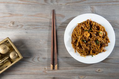 hangi bir popüler erişte yemek ma kızarmış penang char kuey teow