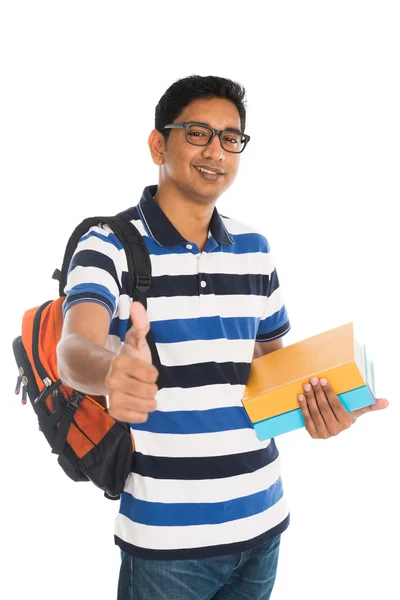 Indiase college man met boeken — Stockfoto