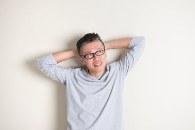 rahat Asya kıdemli erkek