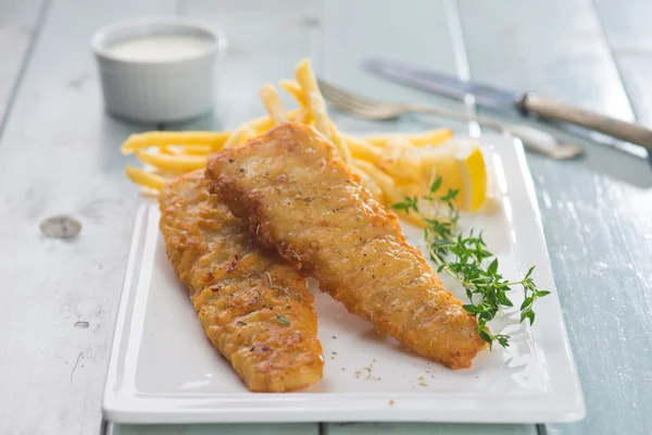 Englisch Fish and Chips — Stockfoto