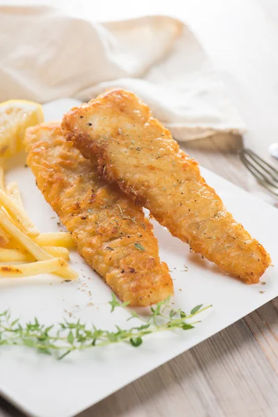 Englisch Fish and Chips — Stockfoto