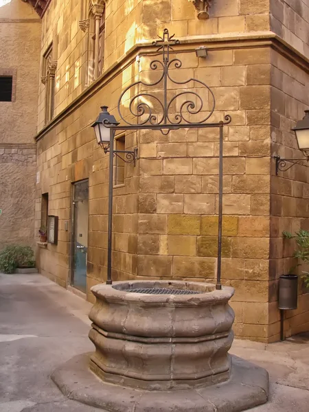 Old street in Barcelona — Stock Photo, Image