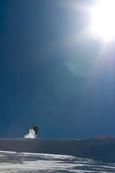 Freerider ve kar tozu — Stok fotoğraf