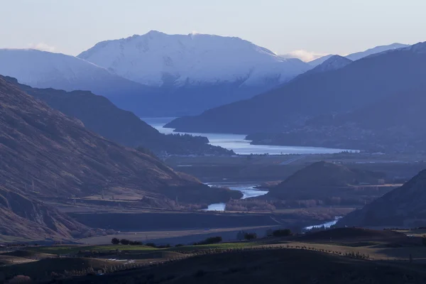 Sunset in the mountains. New Zealand — Stock Photo, Image